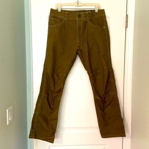 kuhl cargo pants green